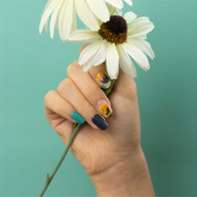Load image into Gallery viewer, Casa de Verano nail art sticker