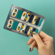 Load image into Gallery viewer, Casa de Verano nail art sticker