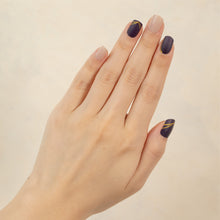 Load image into Gallery viewer, nail-stickers-singapore-de-crescendo