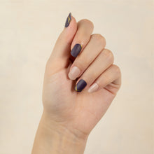 Load image into Gallery viewer, nail-stickers-singapore-de-crescendo