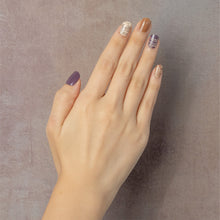 Load image into Gallery viewer, nail-stickers-singapore-line-&-dye