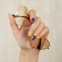 Load image into Gallery viewer, nail-stickers-singapore-midnight-sun