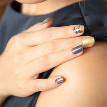 Load image into Gallery viewer, Emerald gold nail stickers
