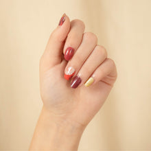Load image into Gallery viewer, Ornate reds nail stickers