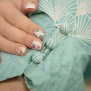 Ponds of porcelain nail stickers